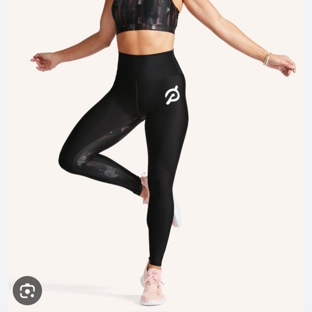 Peloton Women's Black Logo Leggings Size XS Nwot.